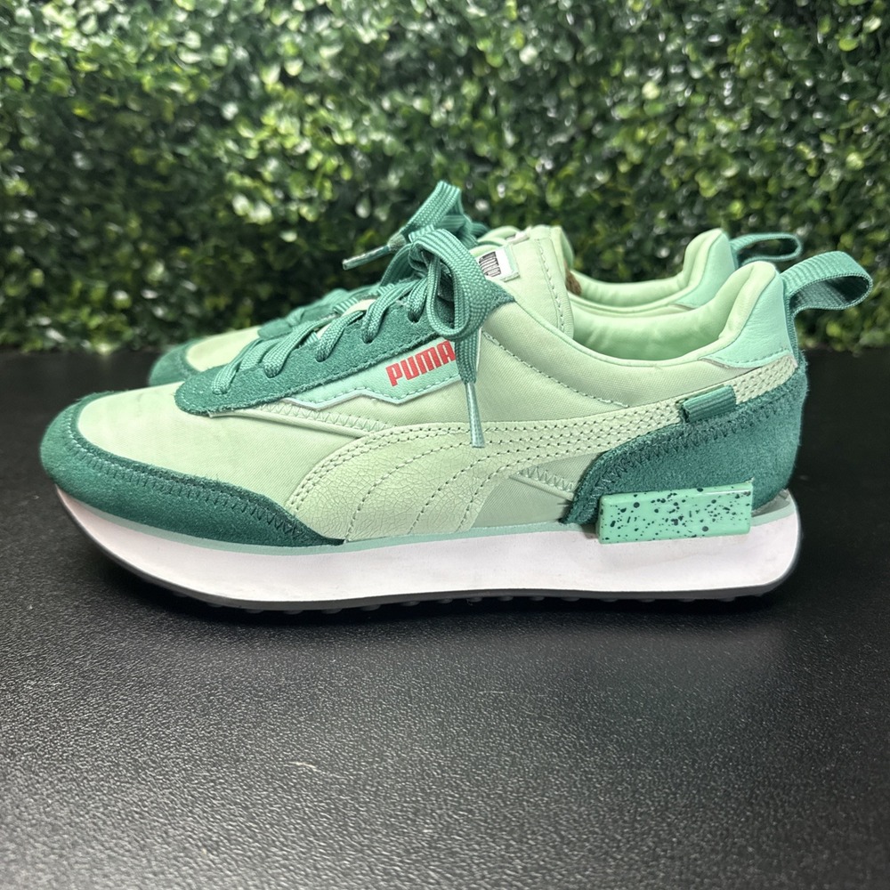 Puma Future Rider Bulbasaur Pokémon Sneakers Kids Size 6 Mist Green Youth